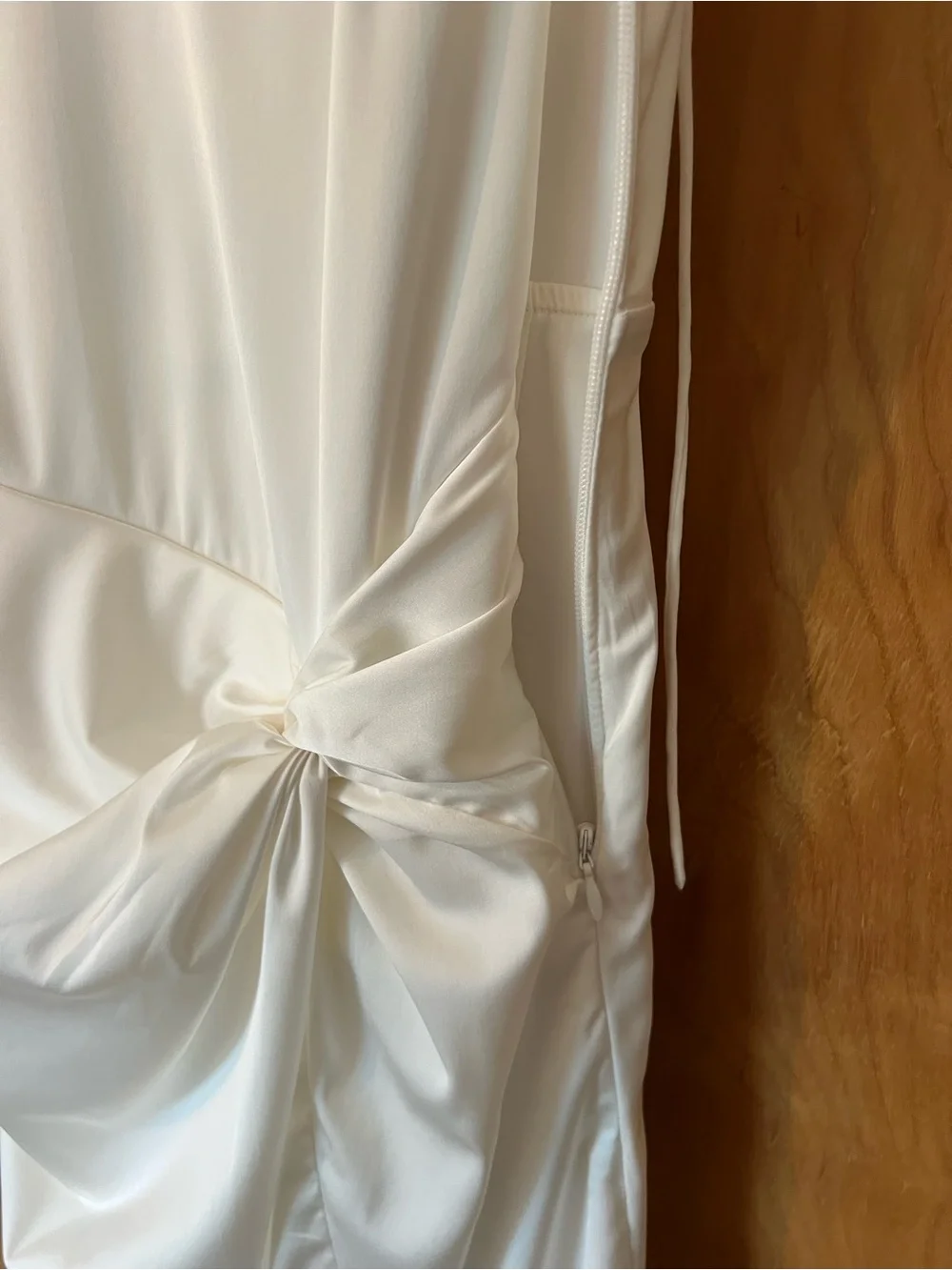 Abercrombie & Fitch White Sleeveless Knot-Accent Maxi Dress